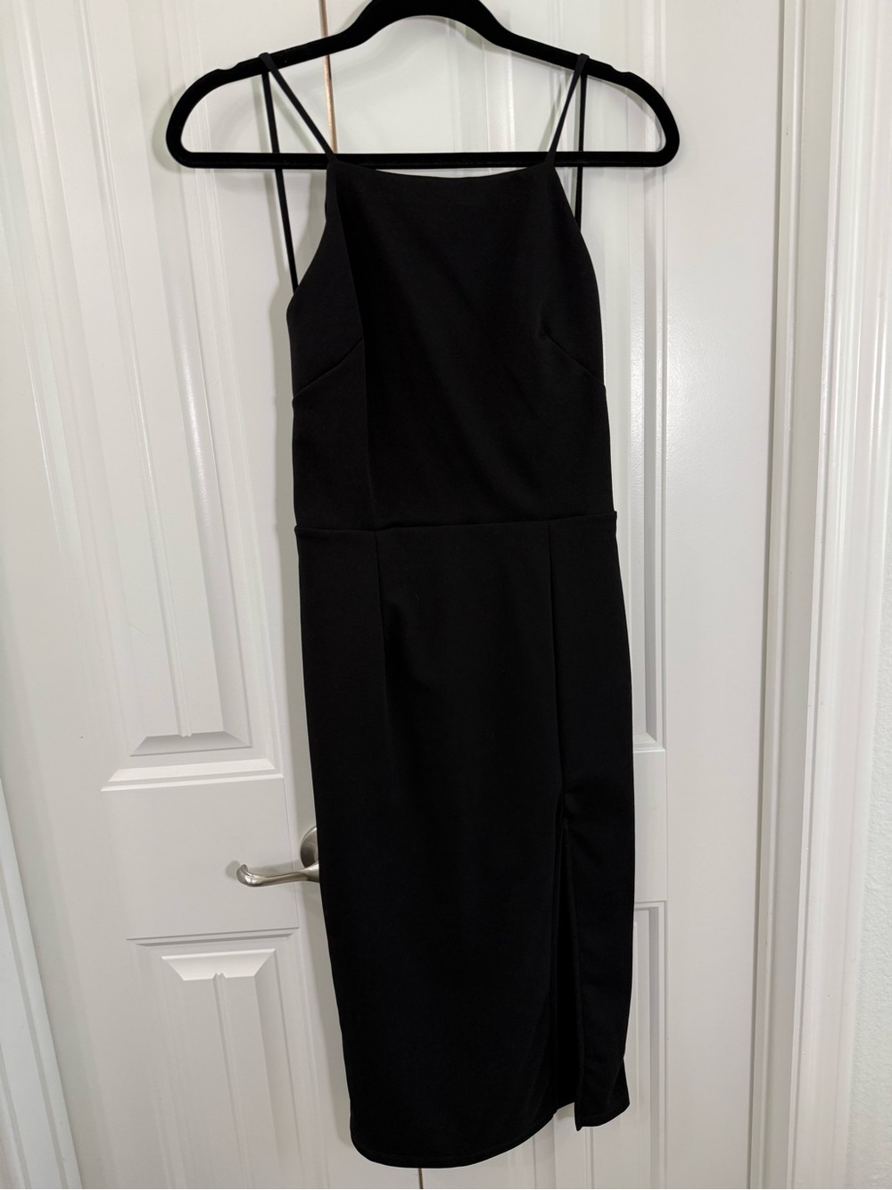 Elegant Black Spaghetti-Strap Midi Dress